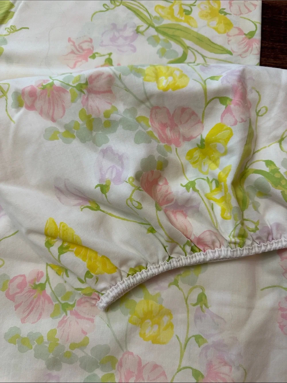 Vintage Floral Sweet Pea Springmaid Full Size Sheet/Flat Sheet & 1 Pillow case